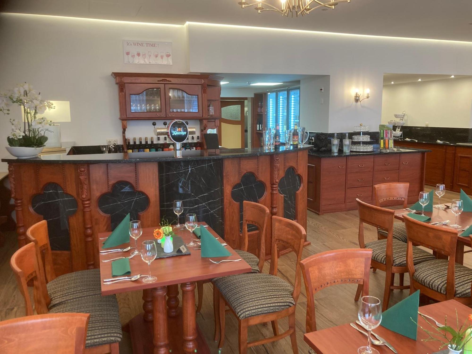 Hotel Goldner Loewe Bad Köstritz Extérieur photo